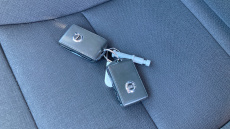 Volvo Xc40 2.0 T4 Momentum 5dr AWD Geartronic Petrol Estate